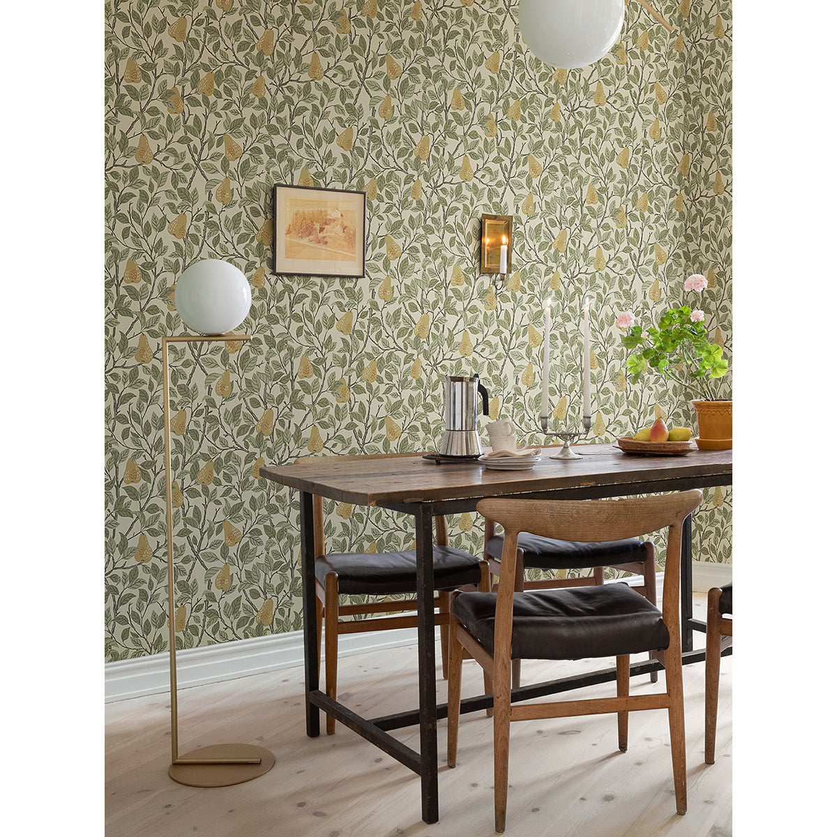 Pirum Pear